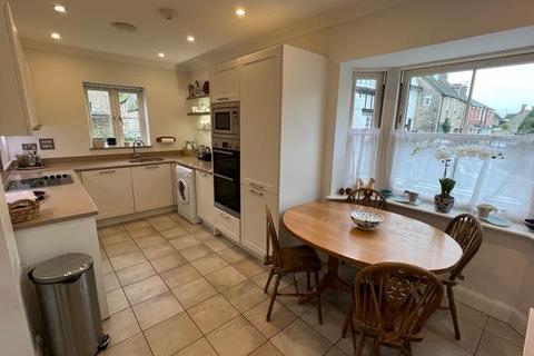 32 Ashford Close, Woodstock, OX20 1FF