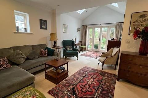 32 Ashford Close, Woodstock, OX20 1FF