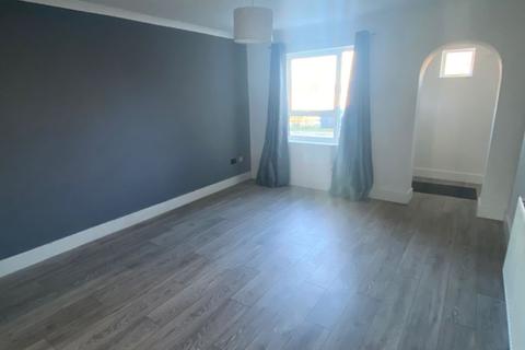 43 Trinity Close, Daventry, NN11 4RN