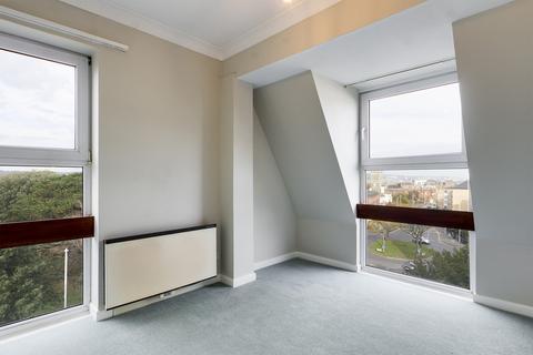 1 bedroom apartment for sale - Sandgate Road , Folkestone