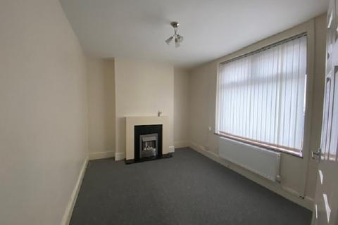 3 bedroom terraced house to rent, Brecon Road, Ystradgynlais, Swansea.