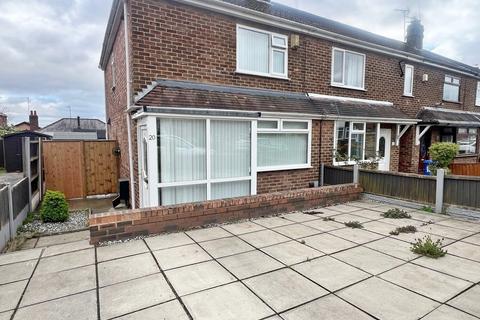 Hilary Close, Widnes