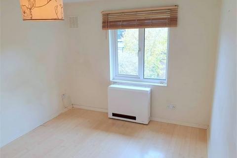 1 bedroom flat to rent, Malyons Road, Ladywell, London,