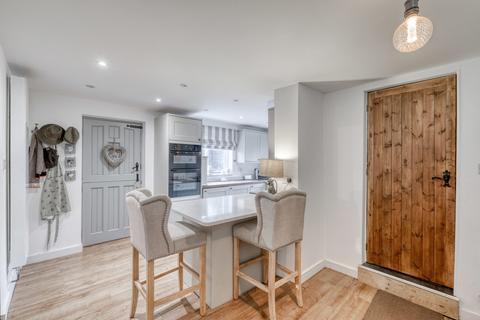 49 Foregate Street, Astwood Bank, Redditch, B96 6AJ