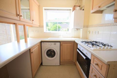 undefined, Wood Close, Bedford MK40