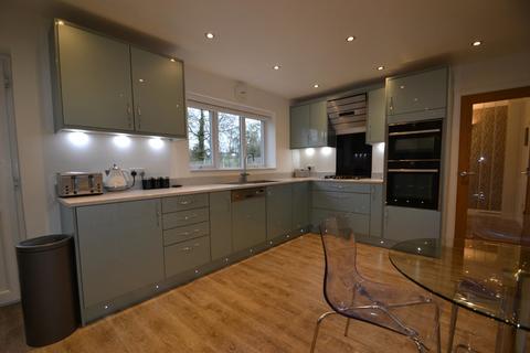 30 Goodrich Close, Muxton, Telford, TF2 8SN