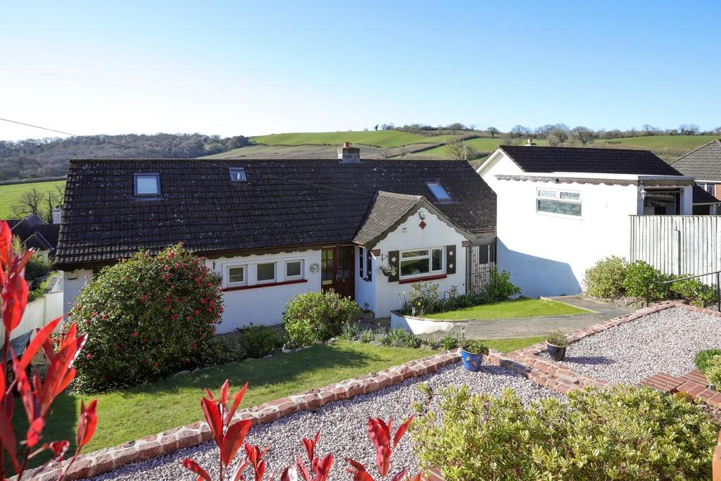 College Road, Newton Abbot 5 bed detached bungalow £600,000