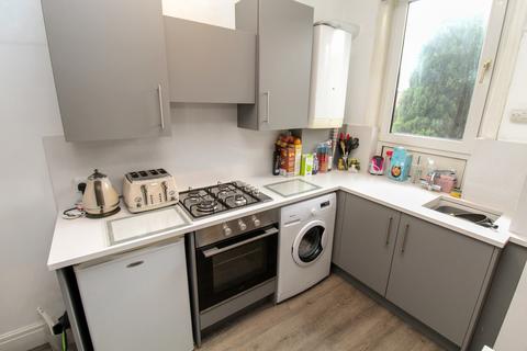 4 bedroom terraced house to rent - St. Anns Avenue