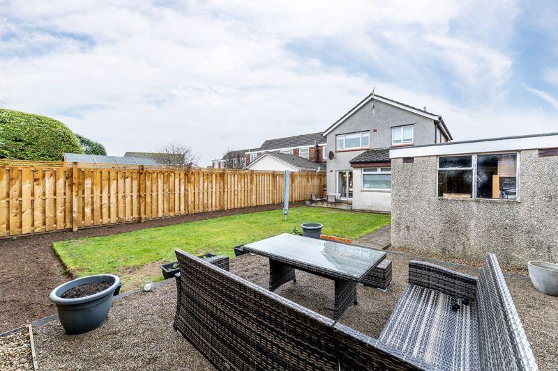 10 Jura Place, Troon, KA10 6TY 3 bed detached villa £230,000