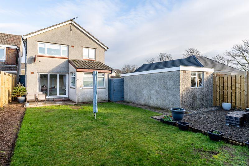 10 Jura Place, Troon, KA10 6TY 3 bed detached villa £230,000