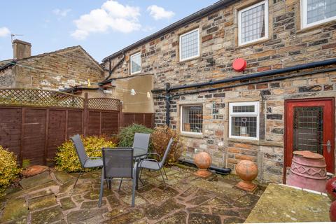 8b Town Gate, Scholes, Cleckheaton, BD19 6ET