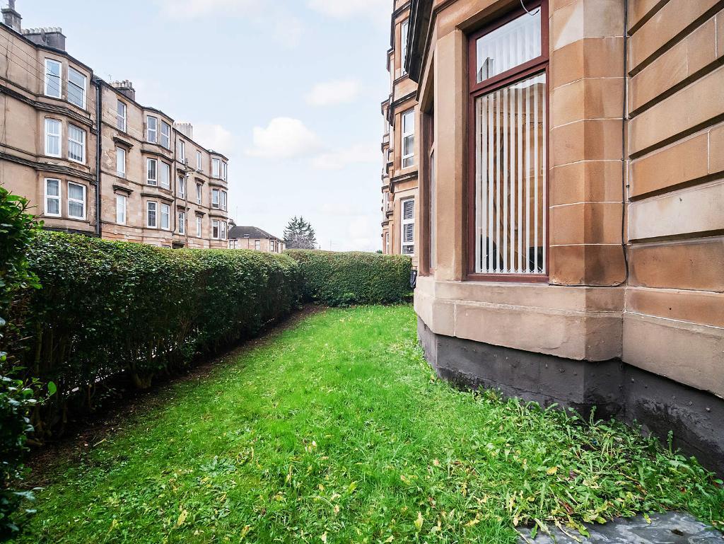 Private Front Garden