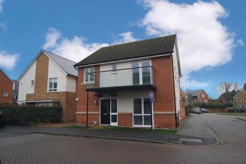 58 Parkview Way, Epsom, KT19 8FF