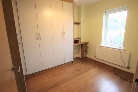 58 Parkview Way, Epsom, KT19 8FF