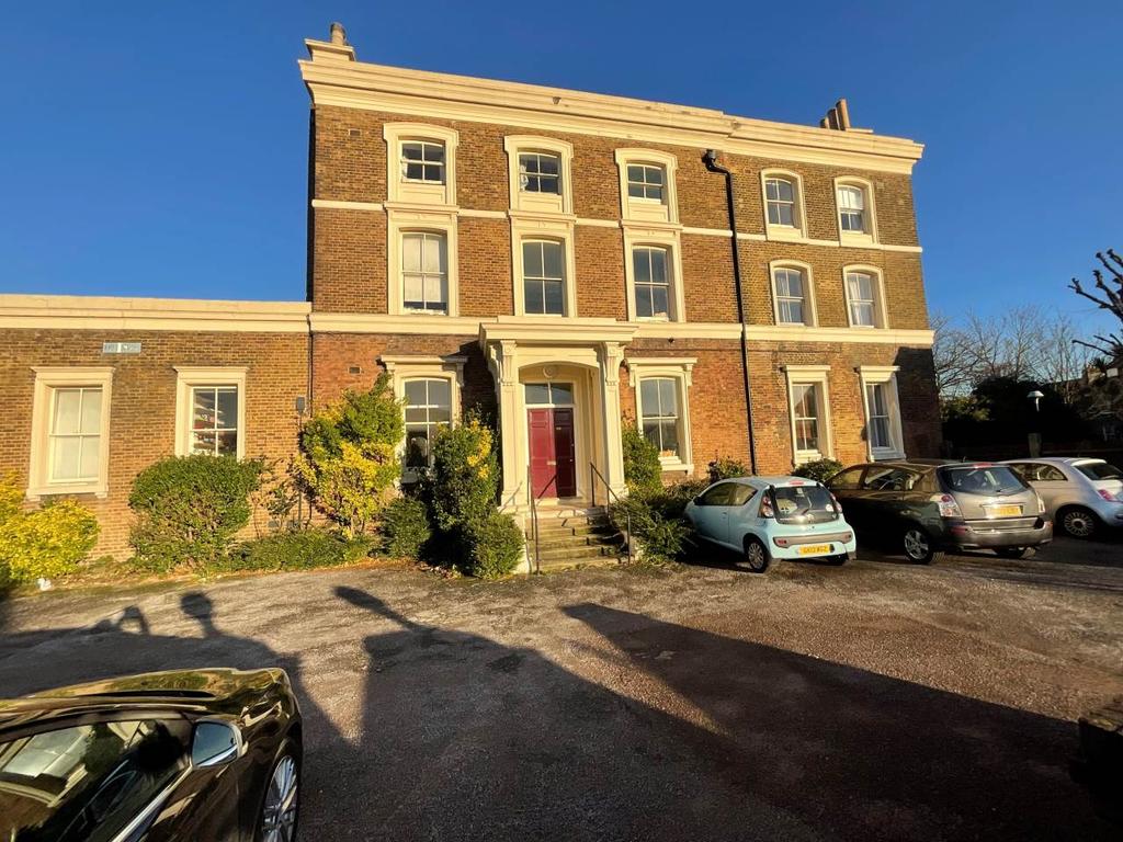 Cleveland House, Hoe Street, Walthamstow 1 bed flat £1,200 pcm (£277 pw)