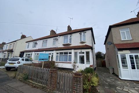 3 bedroom semi-detached house to rent - Rylands Road, Southend-On-Sea