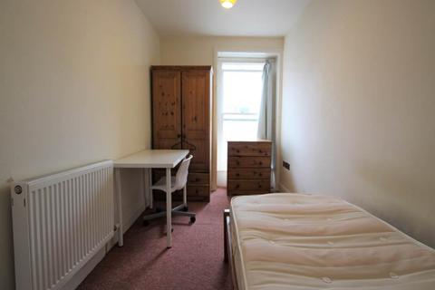 3 bedroom flat to rent - Portland Street, Aberystwyth, Ceredigion