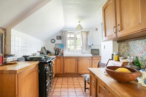 Mount Hill Cottage Chapel Lane, Rhodes Minnis, Canterbury, CT4 6YB