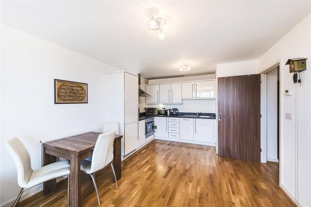 Kitchen/ Dining Area