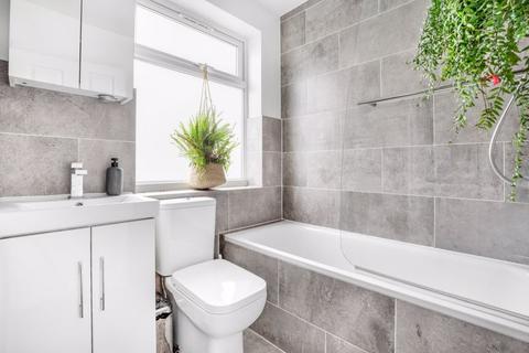 32 Kimble Road, London, SW19 2AS