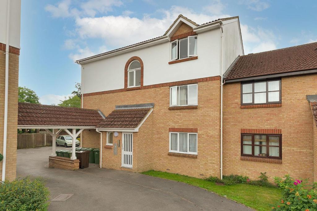 The Ridings, Paddock Wood, Tonbridge 1 bed apartment £185,000