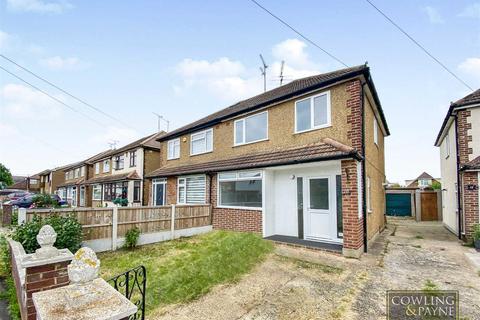 13 Brook Drive, Wickford, SS12 9EQ