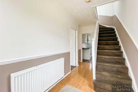 13 Brook Drive, Wickford, SS12 9EQ