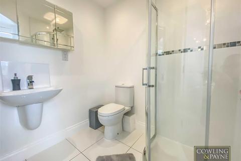 14 Bowers Close, Pitsea, Basildon, SS13 2EP