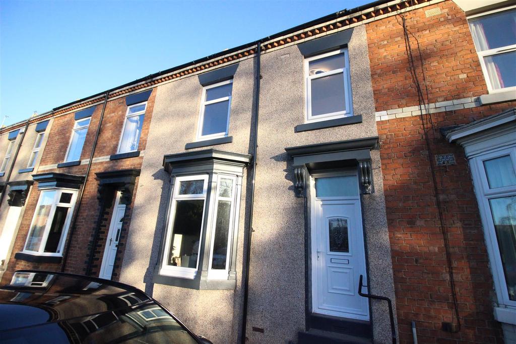 Salisbury Terrace, Darlington 4 bed terraced house £135,000