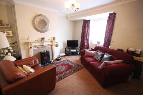 209 Longfield Road, Darlington, DL3 0HP