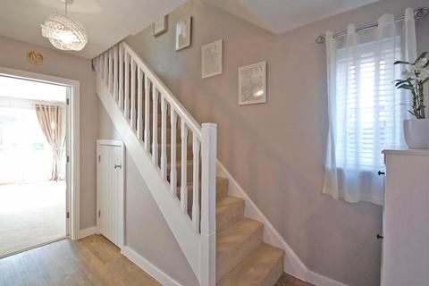 25 Hawthorn Way, Black Notley, Braintree, CM77 8FX