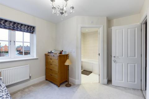 10 Bay Tree Close, Upton Upon Severn, Worcester, WR8 0SZ
