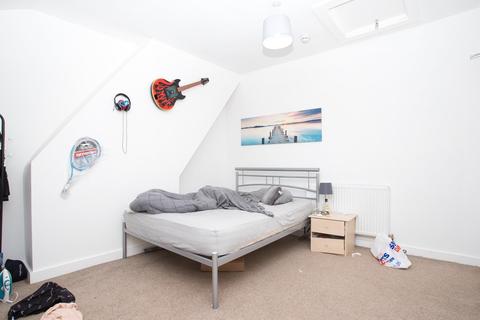 6 bedroom semi-detached house for sale - Brockman Road, Folkestone