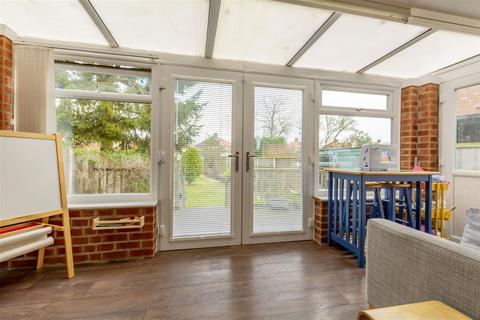 73 Beech Avenue, Beeston, Nottingham, NG9 1QD