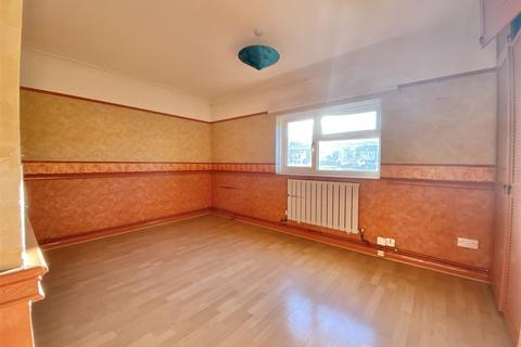 38 Beechcroft Road, Grantham, NG31 7NL