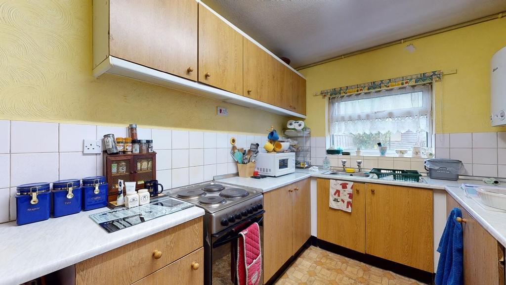 Eaton Road, Dover 2 bed terraced house £190,000