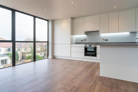 2 bedroom apartment to rent - Kingswood Place, Hayes