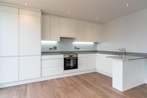 1 bedroom apartment to rent - Kingswood Place, Hayes