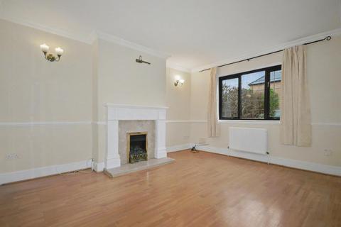 undefined, Lunchfield Gardens, Moulton, NN3