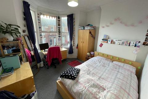 4 bedroom maisonette to rent - Amble Grove, Sandyford