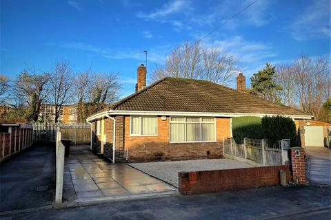 2 bedroom bungalow to rent, Thornes Moor Close, Wakefield, West Yorkshire, WF2