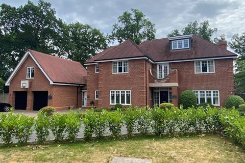 7 bedroom detached house for sale, The Spinney, Gerrards Cross, Buckinghamshire