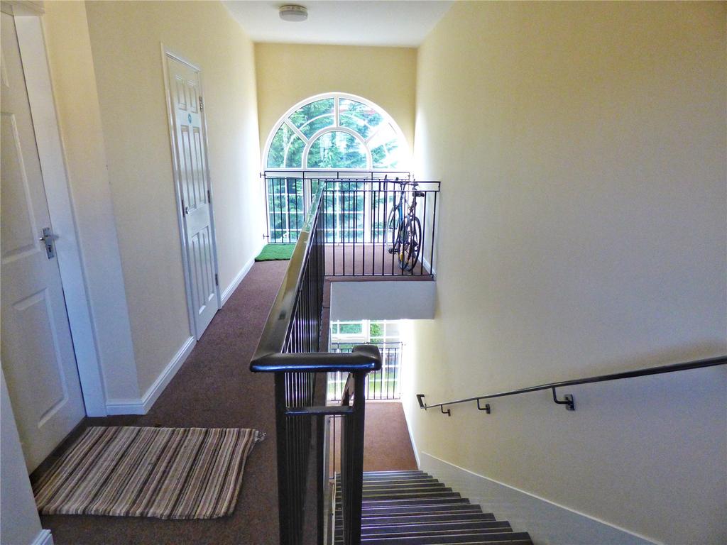 Communal Landing: