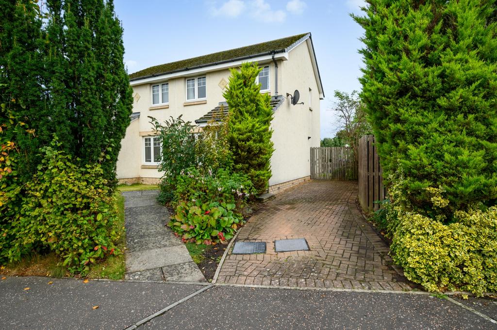 Cupar Mills, Cupar, KY15 3 bed semidetached house £175,000