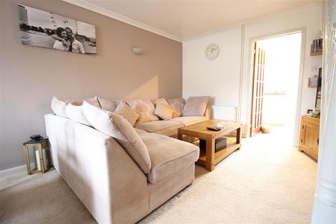 3, Long Island Devon Road, Bordon, GU35 0BB