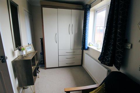 3, Long Island Devon Road, Bordon, GU35 0BB