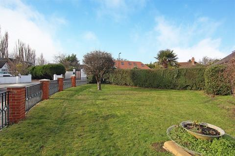 3 Lowfield Road, London, W3 0AY