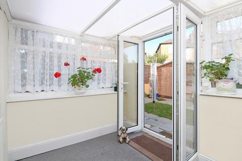 3 Lowfield Road, London, W3 0AY