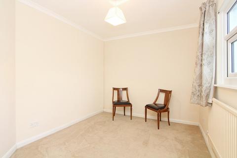 3 Lowfield Road, London, W3 0AY