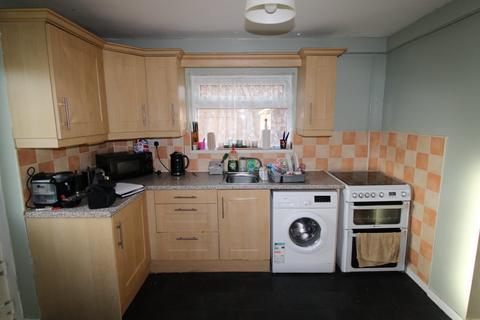 3 bedroom semi-detached house for sale - Manet Gardens, South Shields, NE34 8LP